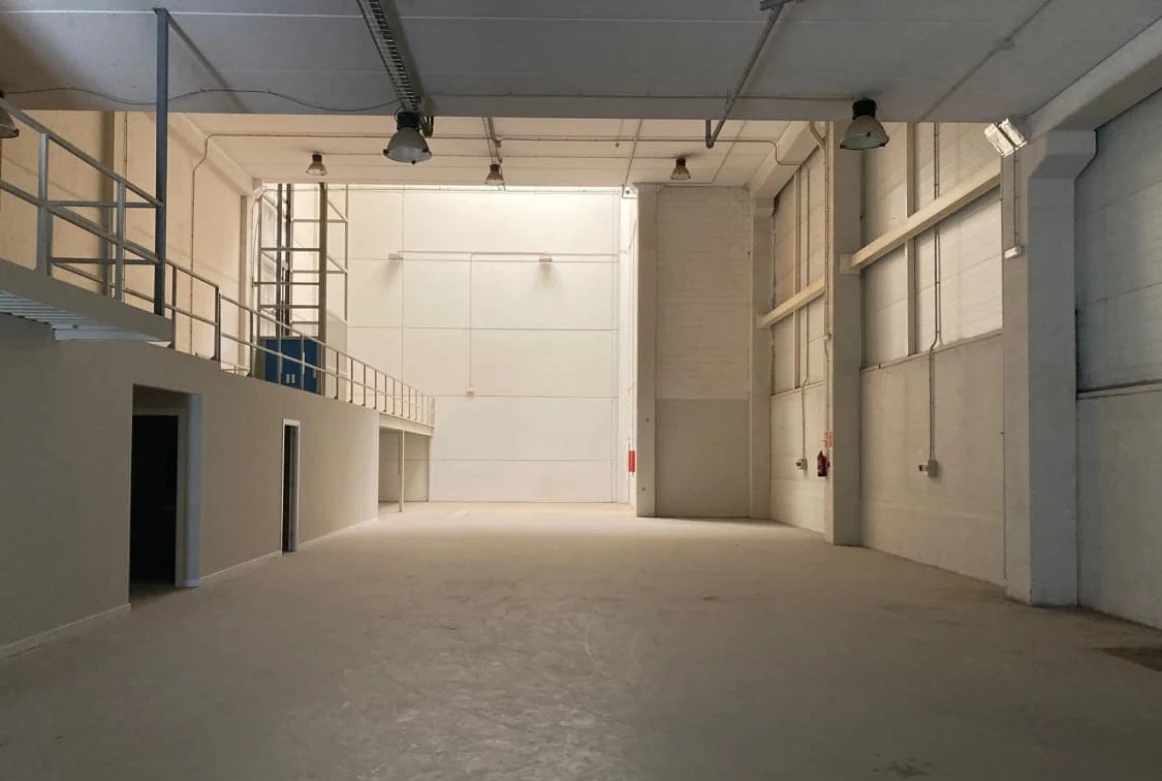NAVE INDUSTRIAL SANT BOI DE LLOBREGAT
