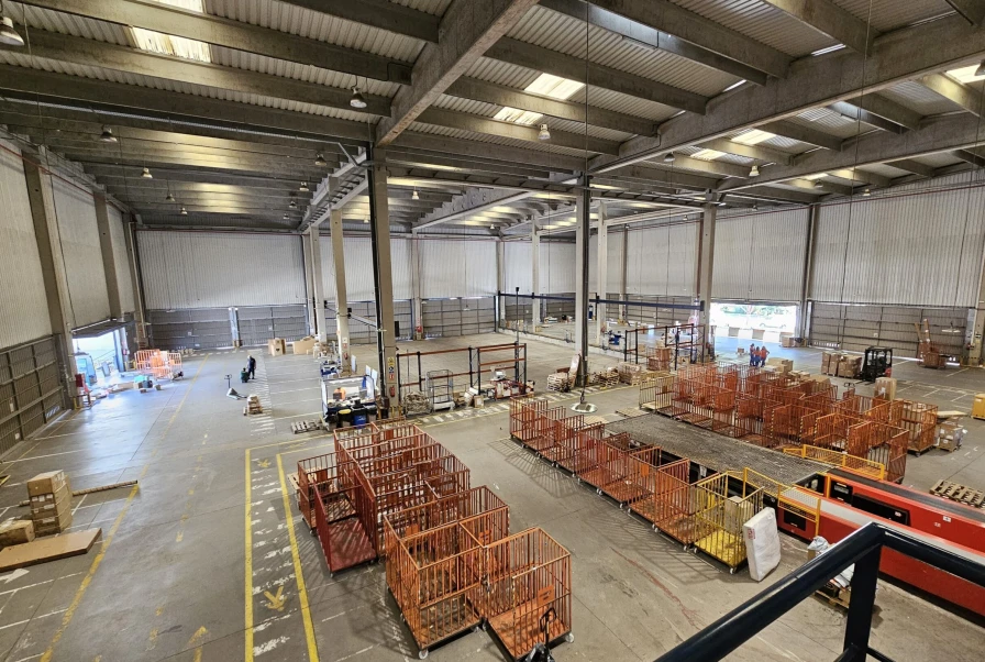 Nave Industrial Cross - Docking en alquiler Coslada
