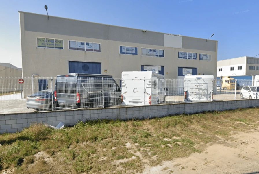 Naves Disponibles en la Calle Santo Domingo Nº8 de 314 m²