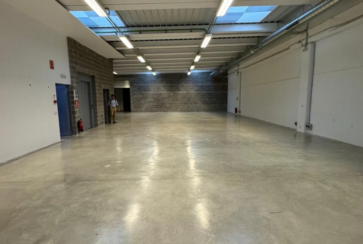 NAVE INDUSTRIAL GAVA