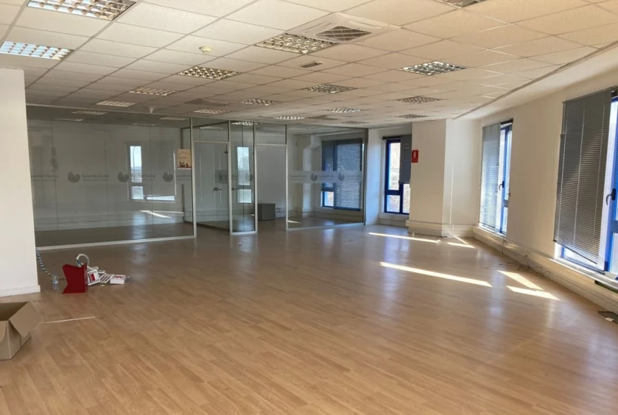 Polígono Industrial Prado de las Monjas Alcalá de Henares -16.259 m²