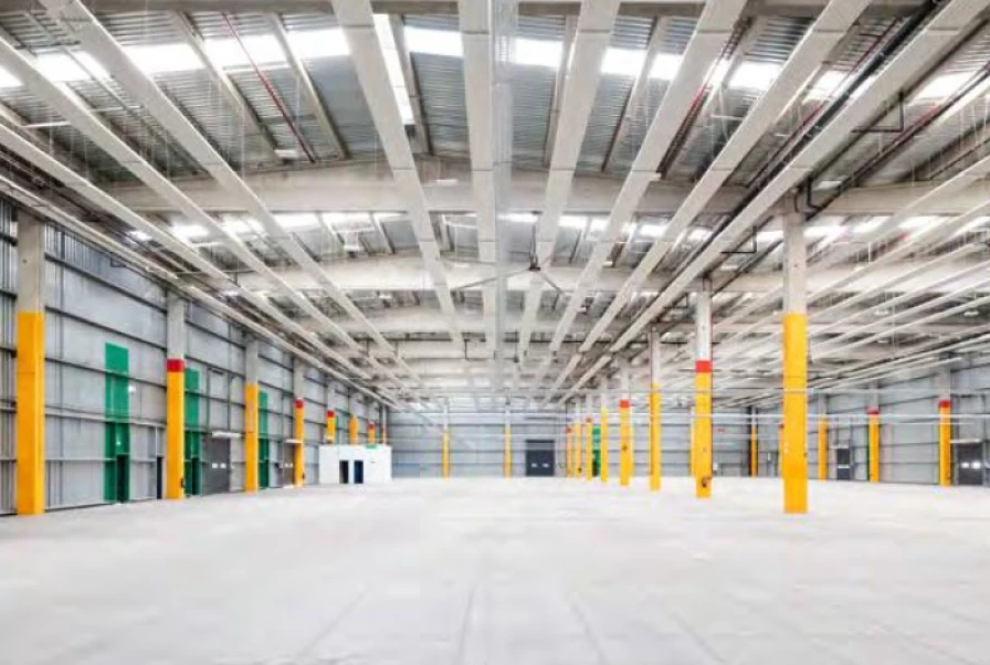 Polígono Industrial Los Olivos - 7.306 m²