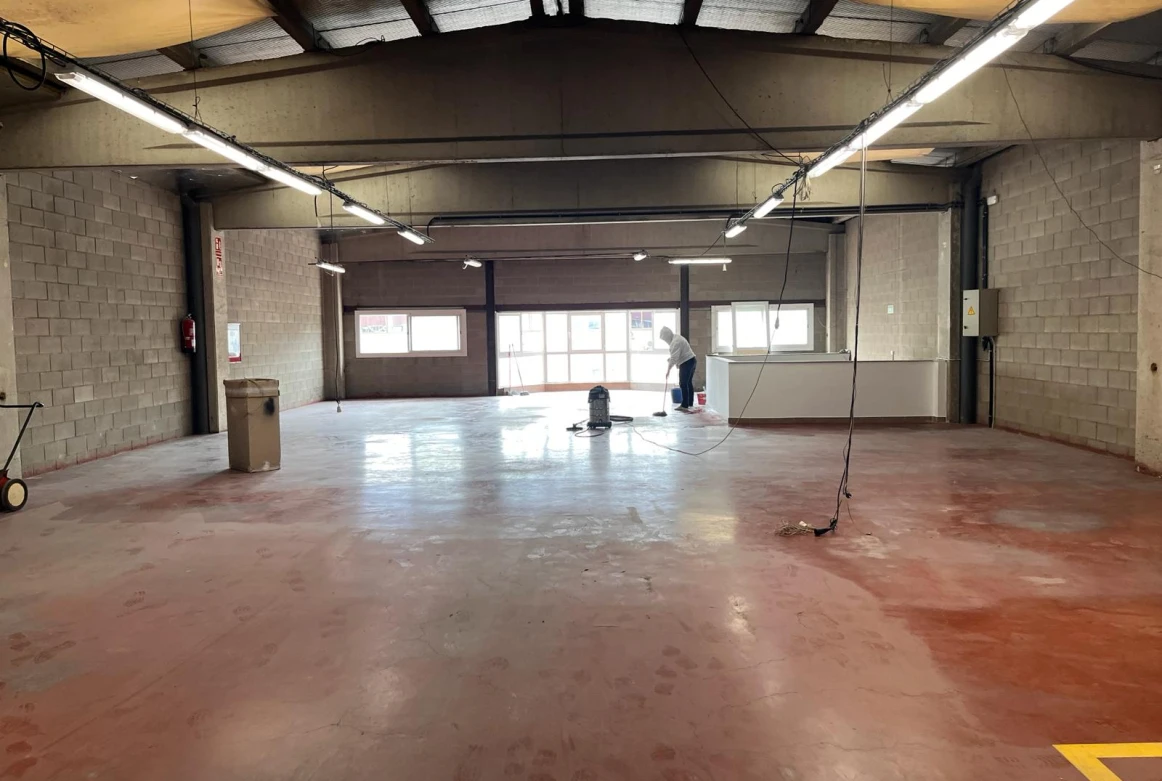 NAVE INDUSTRIAL SANT FELIU DE LLOBREGAT