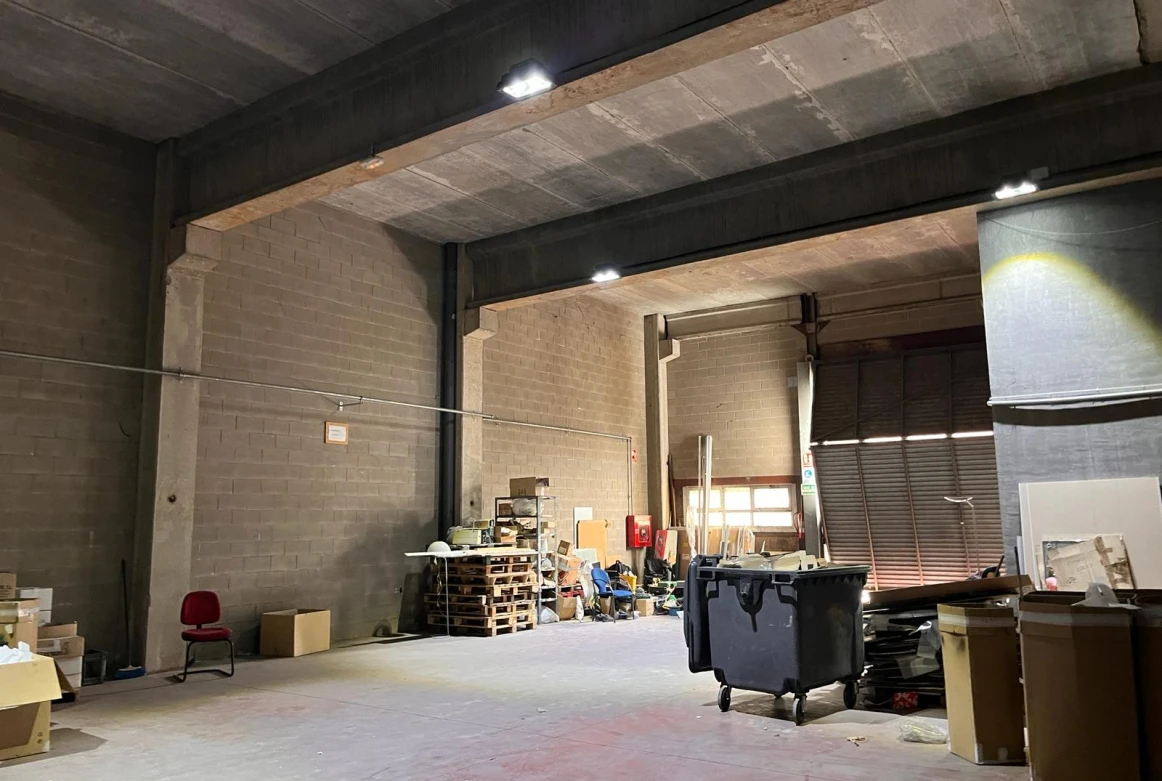 NAVE INDUSTRIAL SANT FELIU DE LLOBREGAT