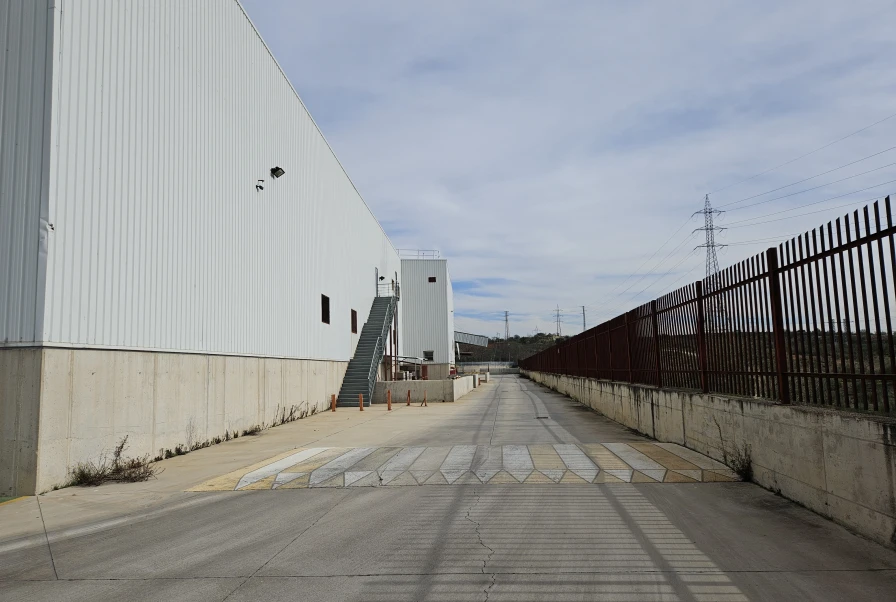 Nave en Mejorada del Campo