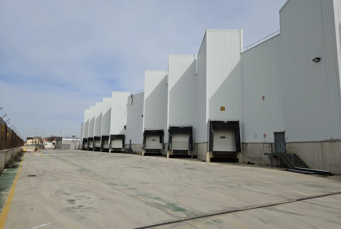 Nave en Mejorada del Campo