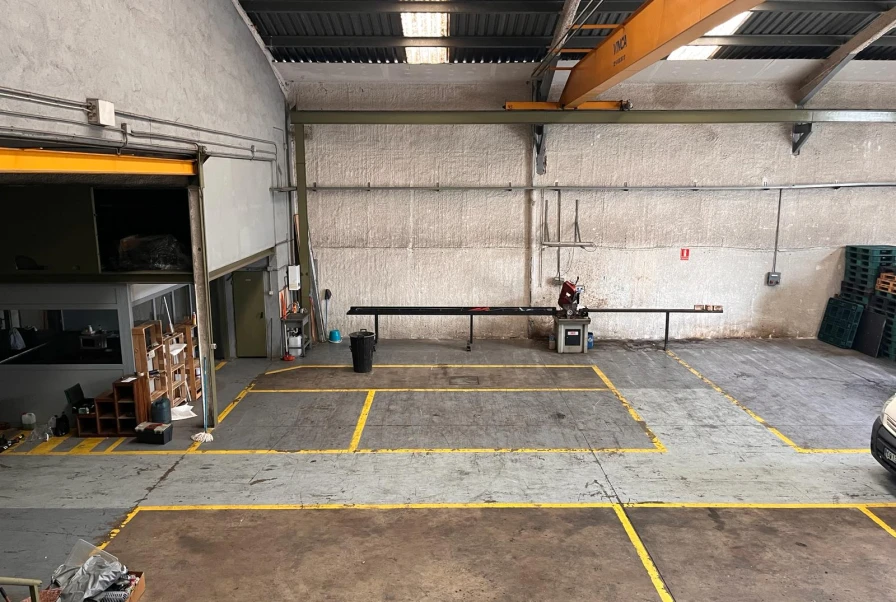 Nave industrial en Sant Andreu de la Barca