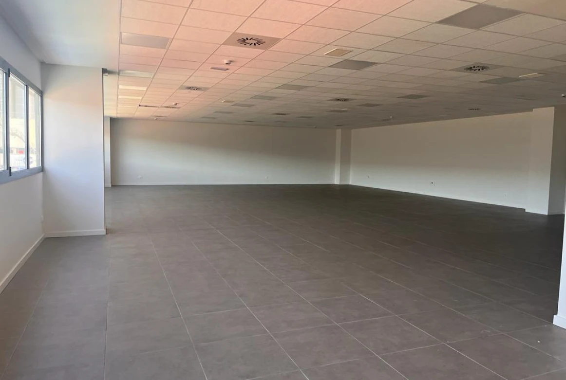 NAVE LOGISTICA EL PRAT DEL LLOBREGAT