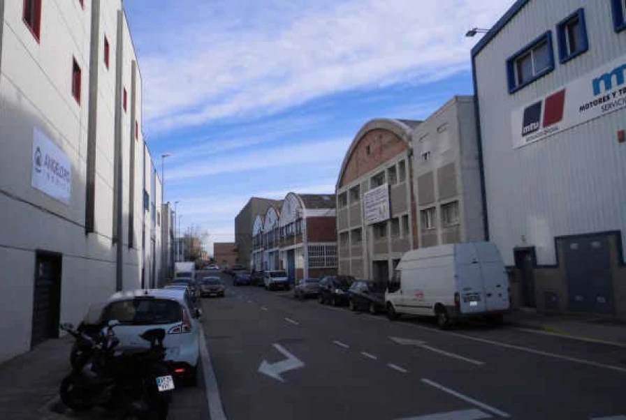 NAVE EN VENTA SANT BOI DE LLOBREGAT