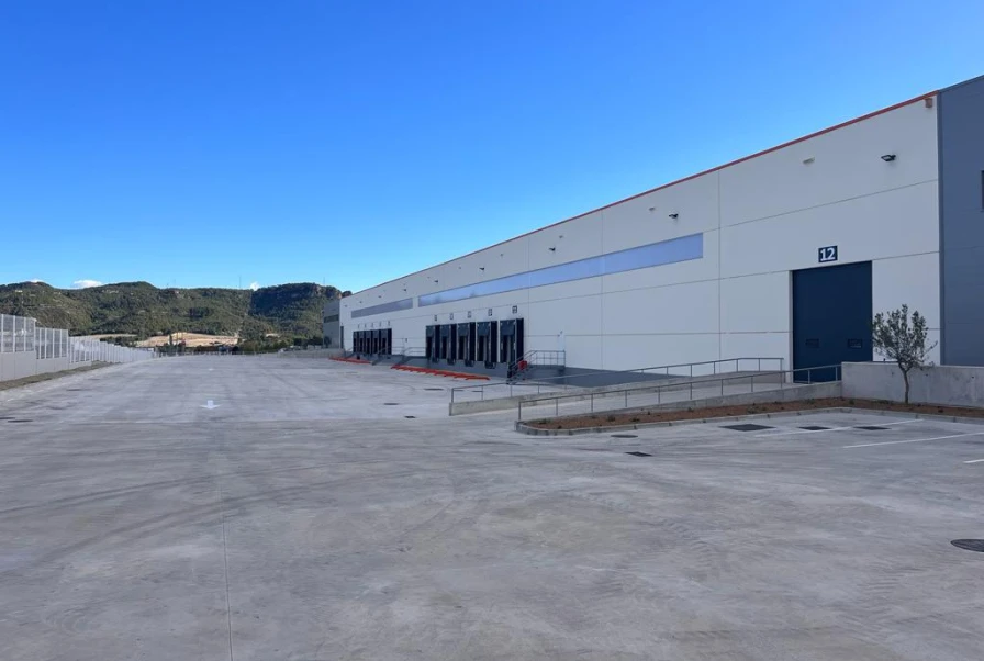 NAVE EN VENTA SANT BOI DE LLOBREGAT