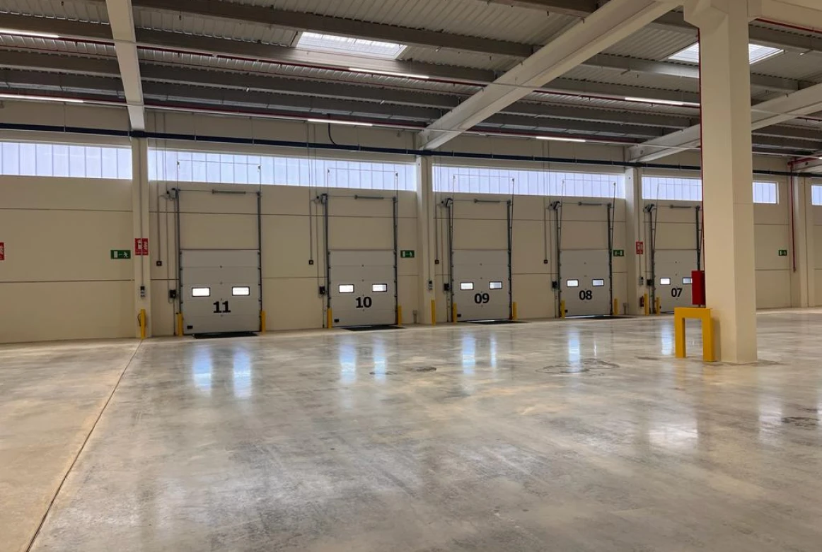 NAVE EN VENTA SANT BOI DE LLOBREGAT