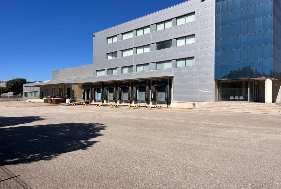 NAVE LOGISTICA ALQUILER GRANOLLERS