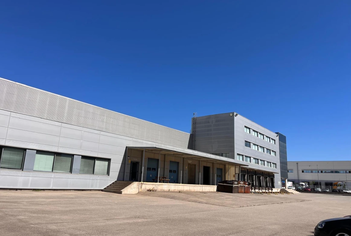 NAVE LOGISTICA ALQUILER GRANOLLERS