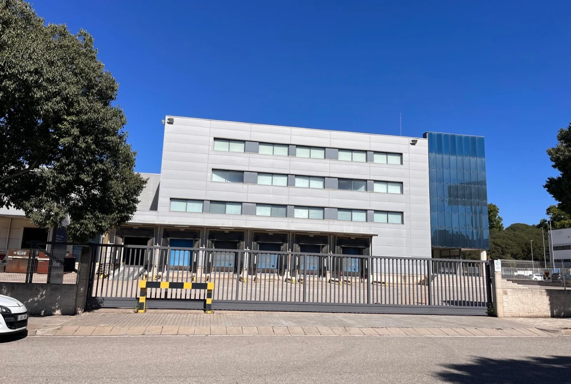 NAVE LOGISTICA ALQUILER GRANOLLERS