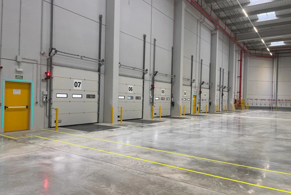 NAVE LOGISTICA SANT ESTEVE SESROVIRES