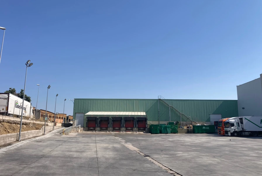 Nave Valdemoro Ártica de 20.450 m²