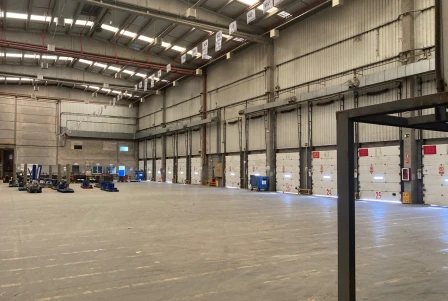 Nave Valdemoro Ártica de 20.450 m²