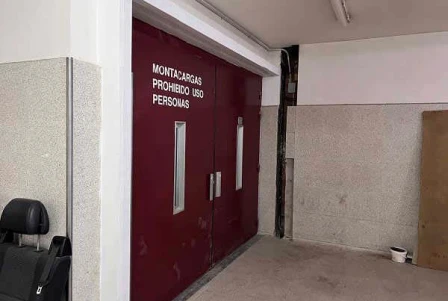 NAVE INDUSTRIAL SANT JUST DESVERN