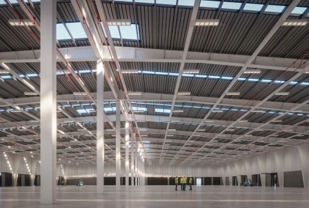 Plataforma logística y reparto en Alcalá de Henares