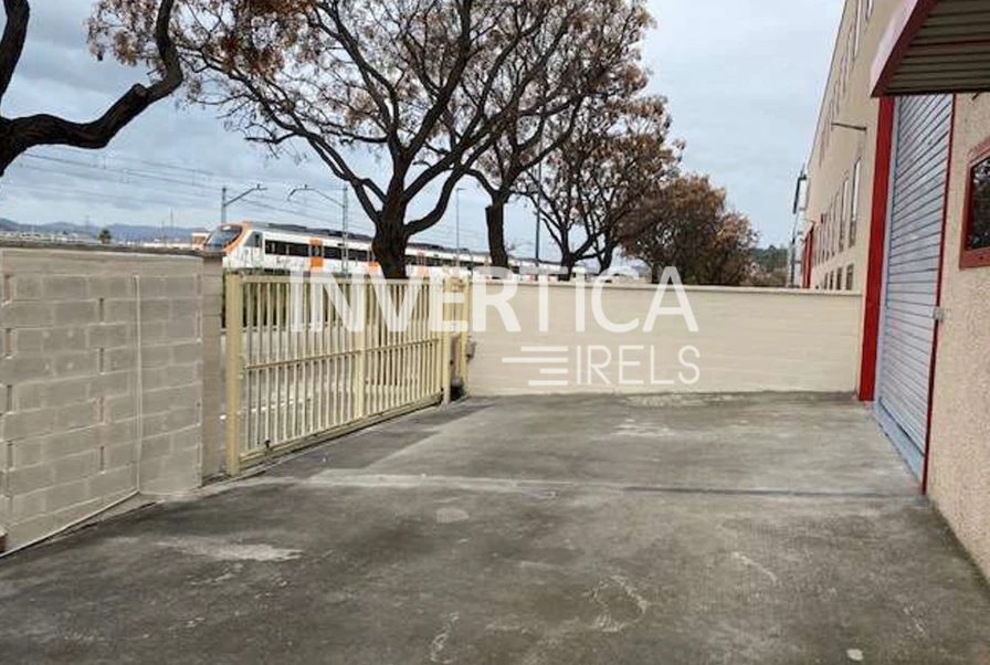 NAVE INDUSTRIAL SANT FELIU DE LLOBREGAT