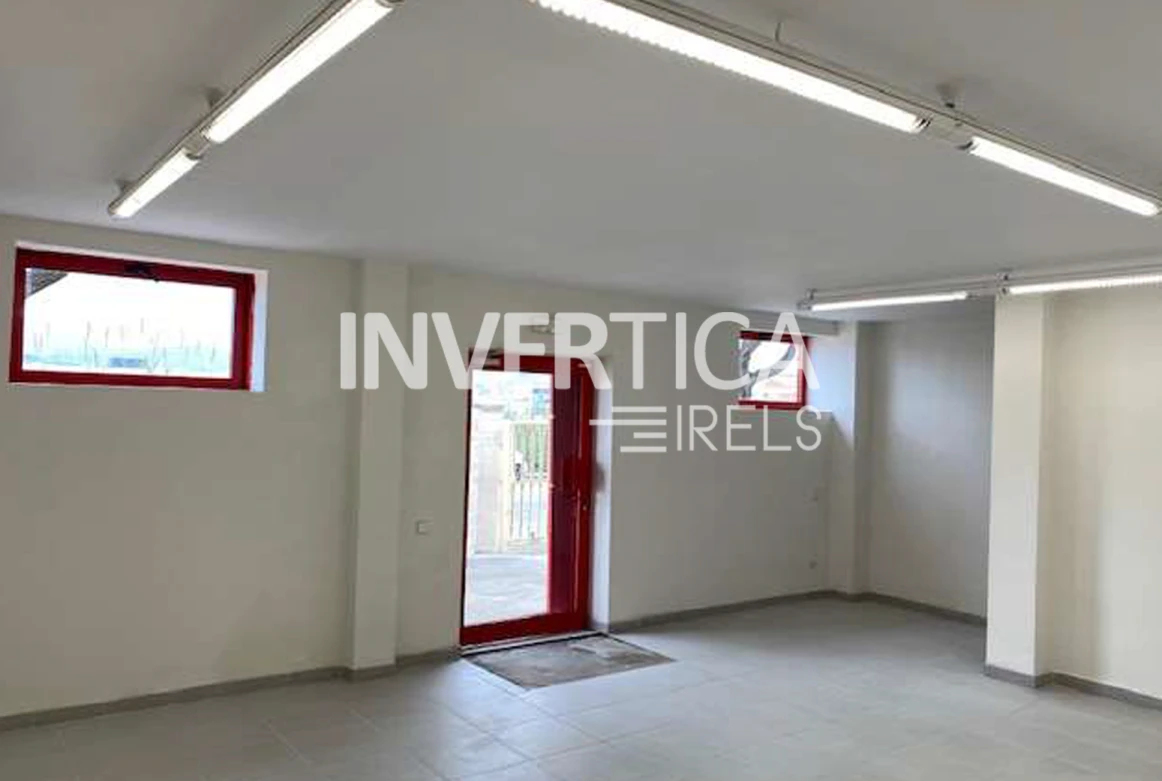 NAVE INDUSTRIAL SANT FELIU DE LLOBREGAT