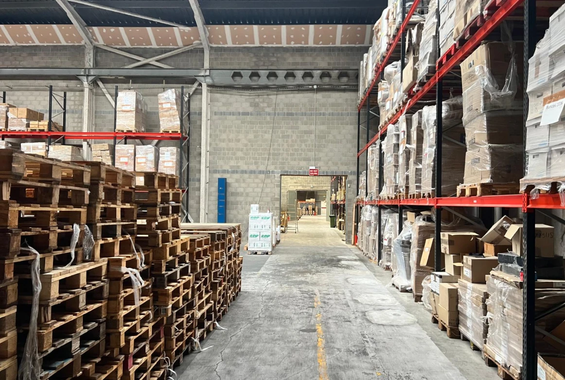 NAVE LOGISTICA SANT BOI DE LLOBREGAT