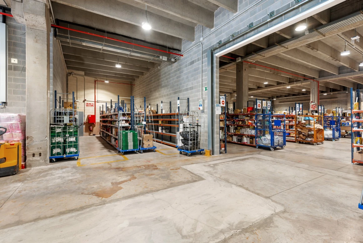 Nave Logistica en Montcada i Reixac