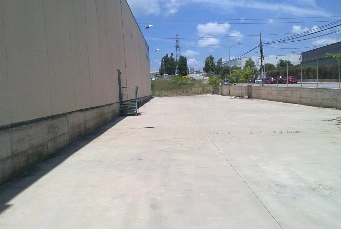 NAVE INDUSTRIAL CASTELLBISBAL