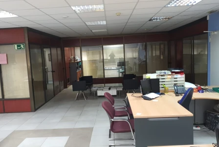 NAVE INDUSTRIAL EN VENTA CERVELLO