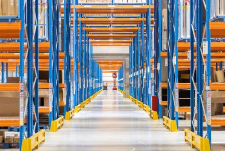 NAVE LOGISTICA SANT ESTEVE SESROVIRES Can Xamenes