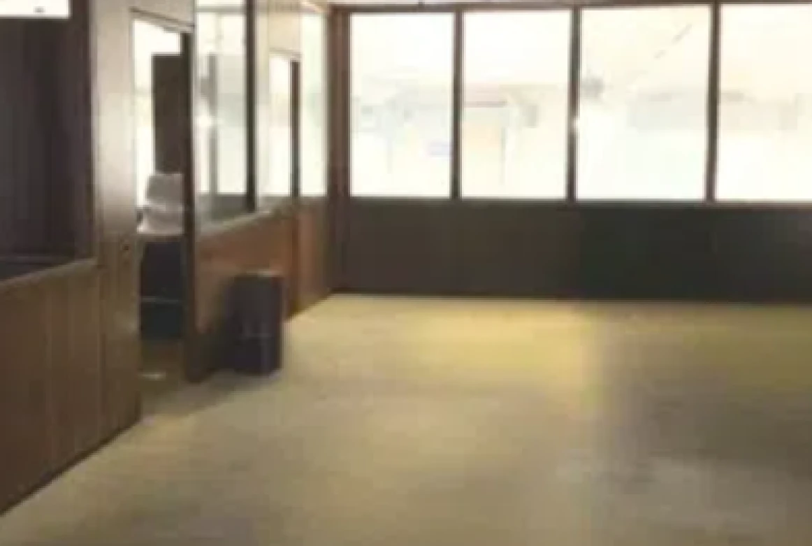 NAVE INDUSTRIAL EN CORNELLÀ DE LLOBREGAT