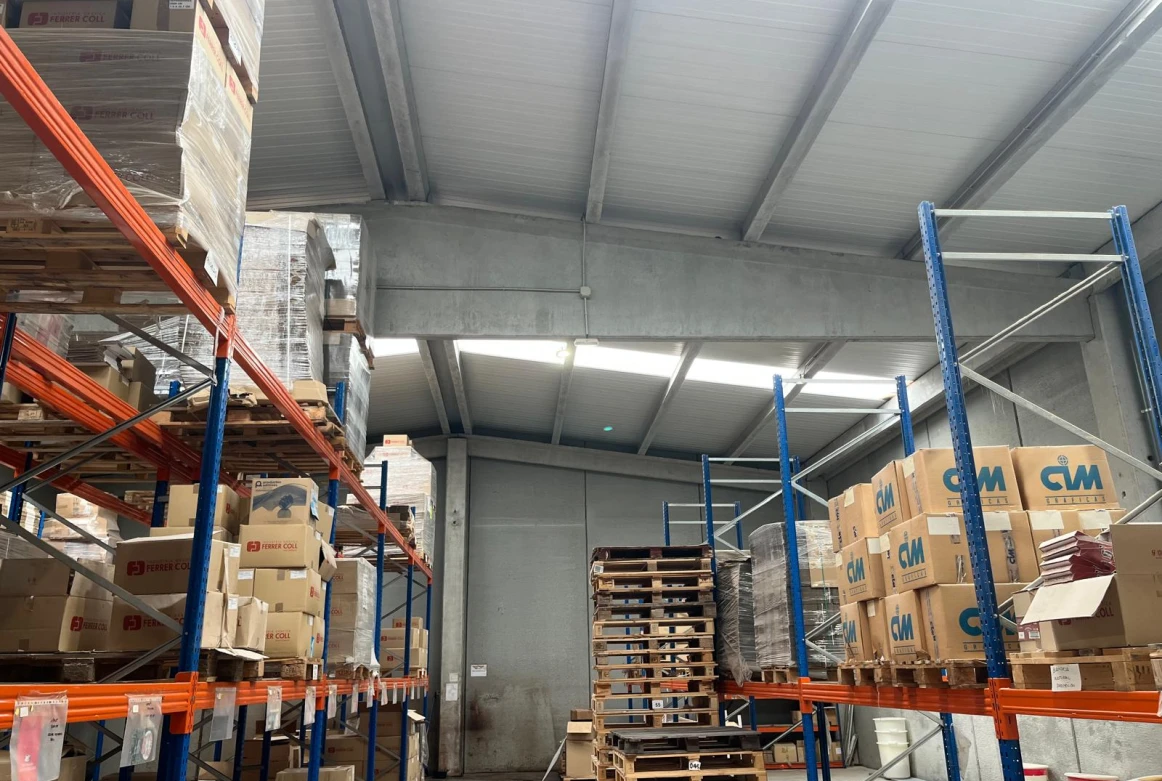 NAVE INDUSTRIAL EN VENTA  EN PALLEJA