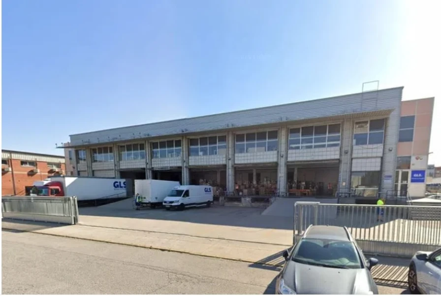 Nave logística en Cornellà de Llobregat