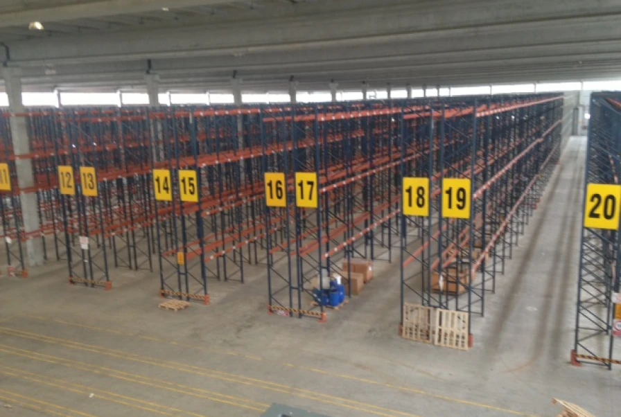 Nave logística en Martorelles