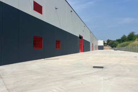 Nave industrial en Montornes del Valles