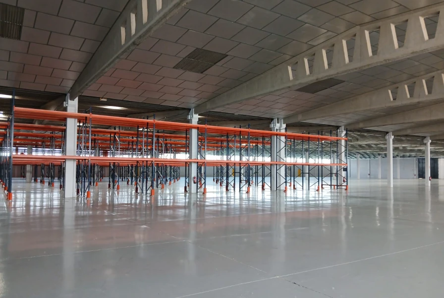 Nave industrial en Vallmoll
