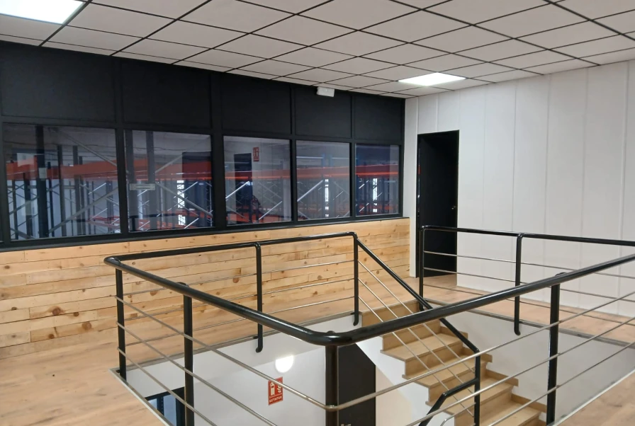 Nave industrial en Vallmoll