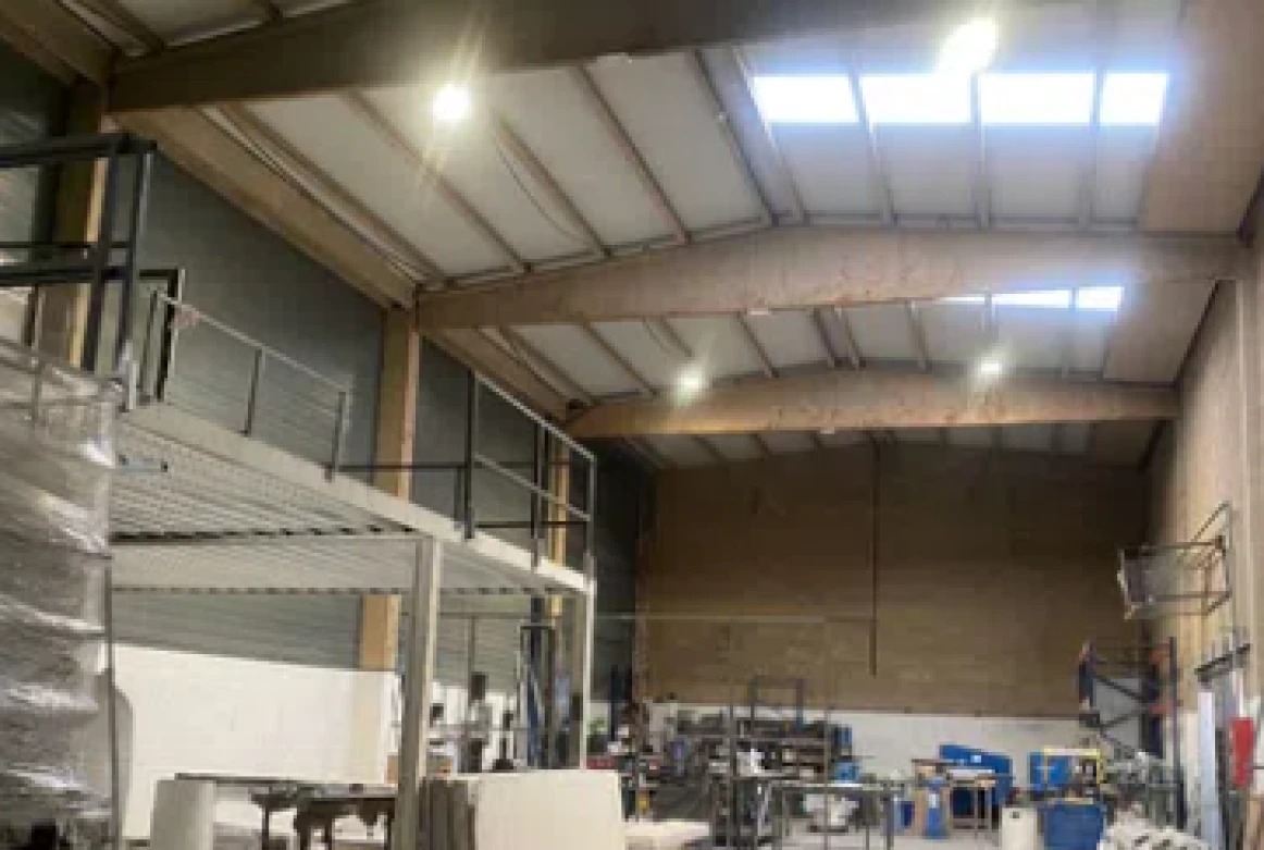 Nave industrial en Santa Perpetua