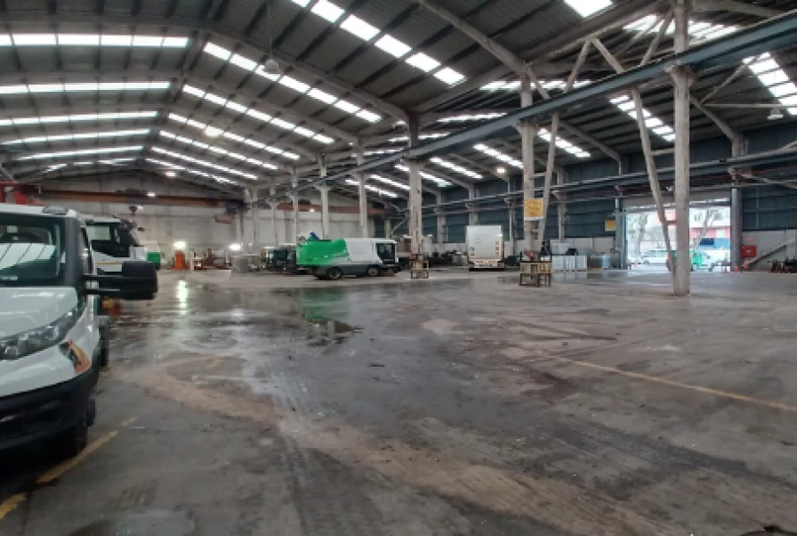 Nave industrial en Sant Adria del Besós