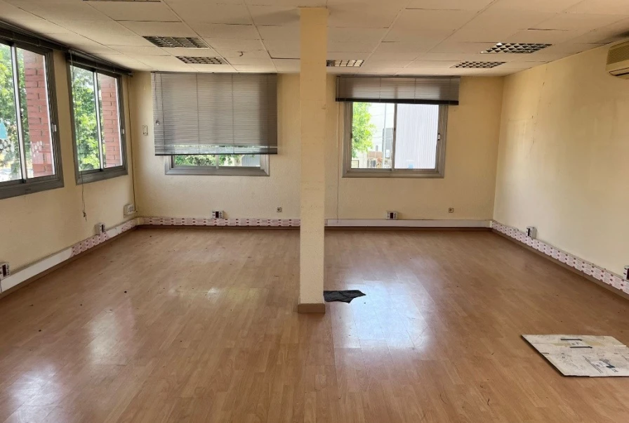 Nave Industrial en Polinyà