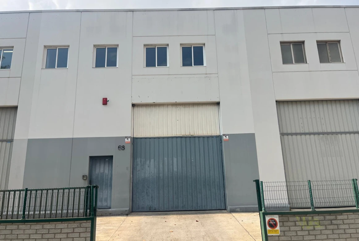 NAVE INDUSTRIAL SANT FELIU DE LLOBREGAT